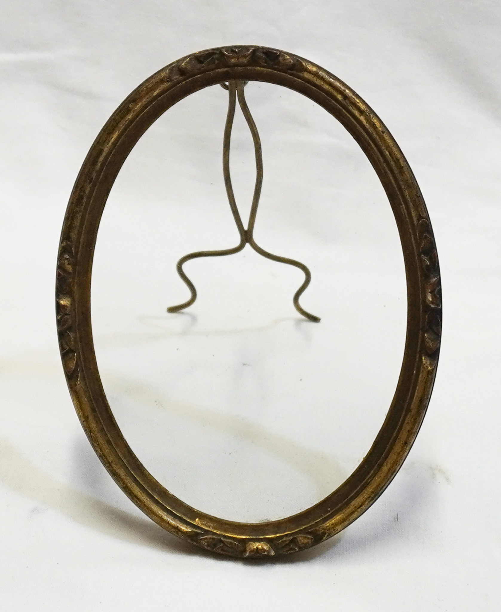 Lot De 3 Cadres Photo : 2 Métalliques Et 1 Ovale En Bois - Occasion