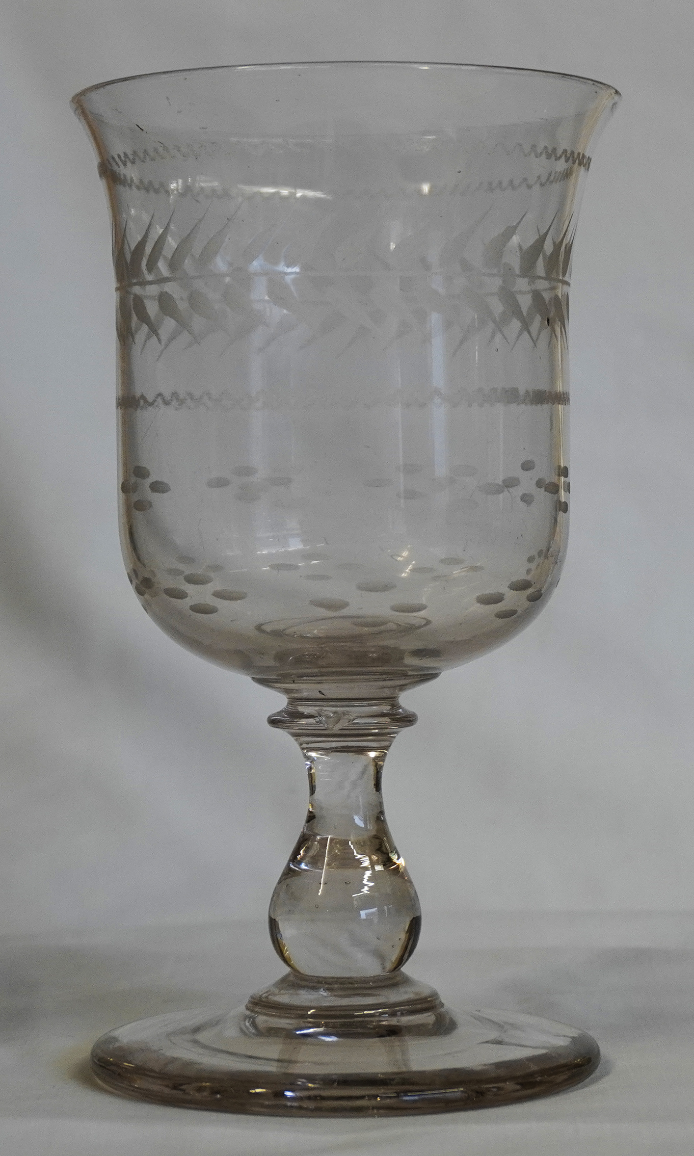 Grand verre à pieds XIXème ANTIQU ART